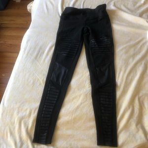 Alo Yoga pants